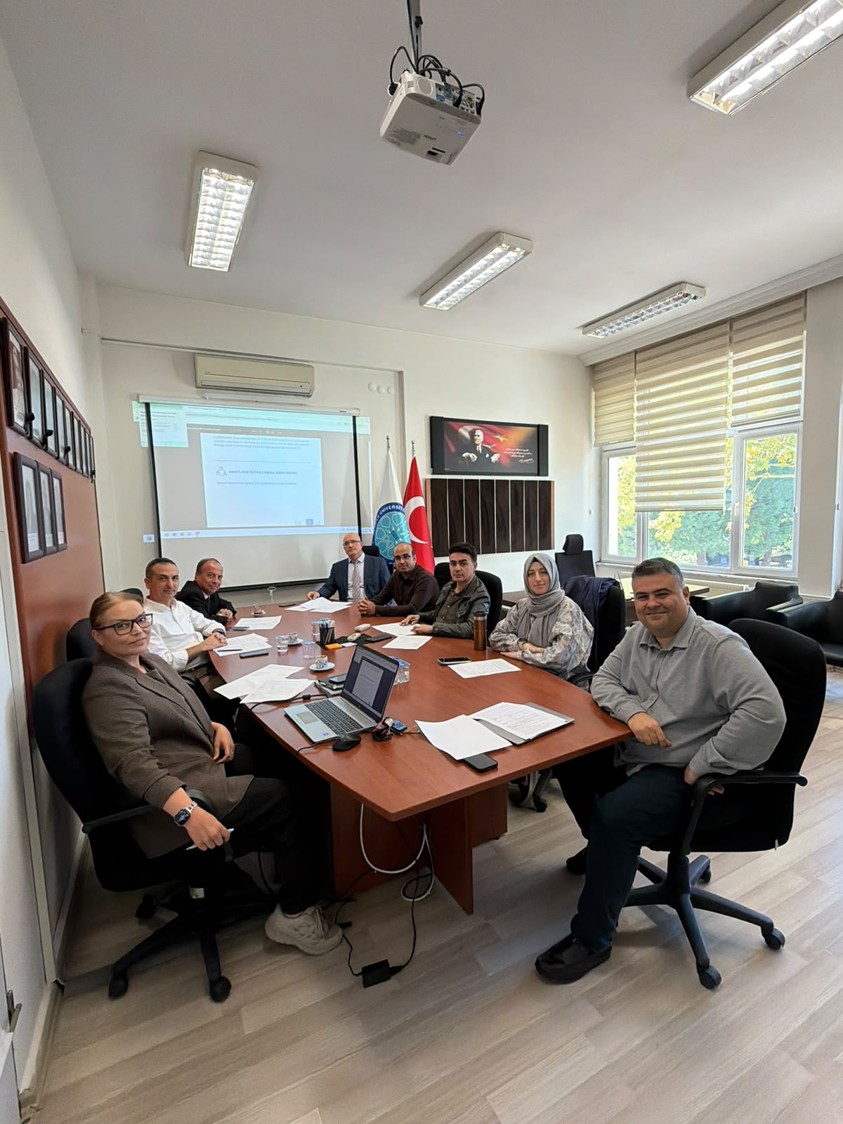 Lisansüstü Tezlerde Üretken Yapay Zekâ Kullanımına İlişkin Toplantı Gerçekleştirildi